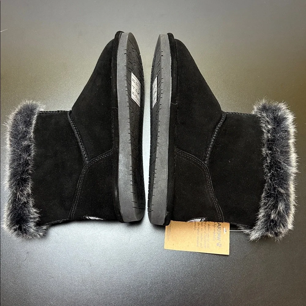 Bearpaw Helaina Black Suede Fur-Lined Boots Size 5 Youth‎ Warm Winter Boots